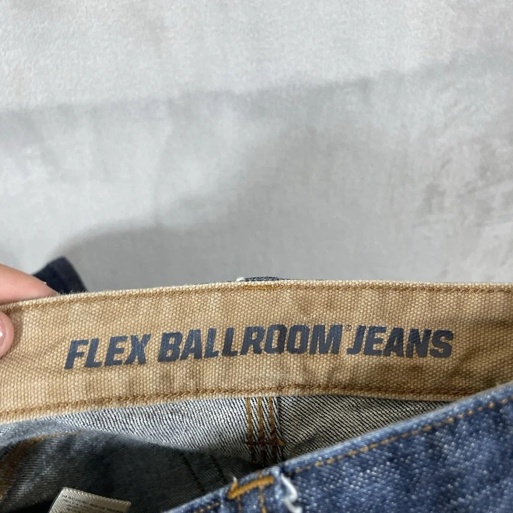 Duluth Trading Jeans Mens 36x30 Blue Flex Ballroom Relaxed Fit Dark Wash 20207